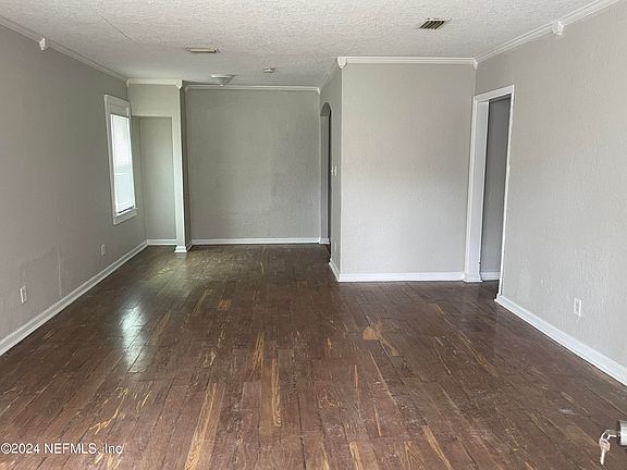 2nd image of 8025 MARION Circle