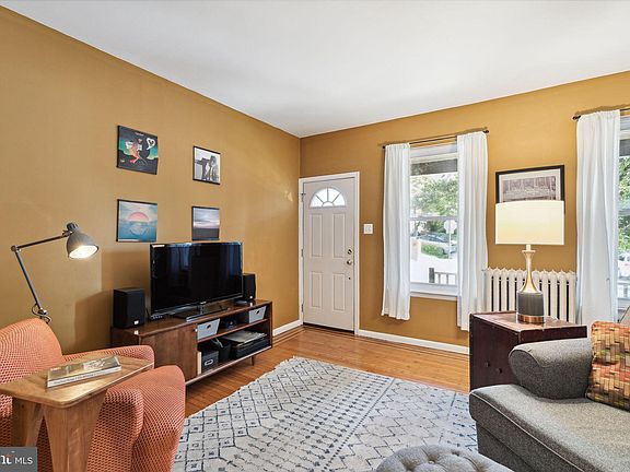 2nd image of 3609 Indian Queen Ln