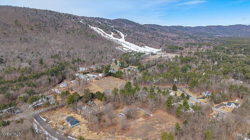 3rd image of 751 Corinth Road