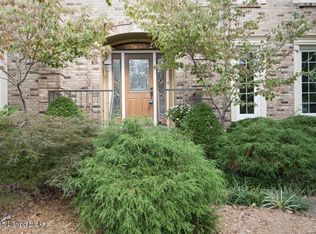 6723 Sycamore Woods Dr, Louisville, KY 40241