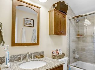 1009 Victory Blvd, Staten Island, NY