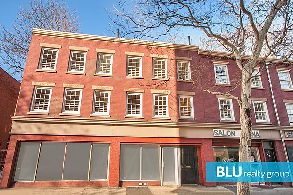 Rented by BLU Real Estate | media 4