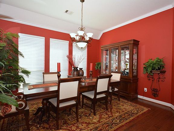 4th image of 26407 Bayou Vista Cir