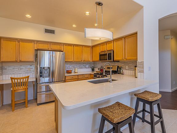 3rd image of 12922 N Eagleview Dr