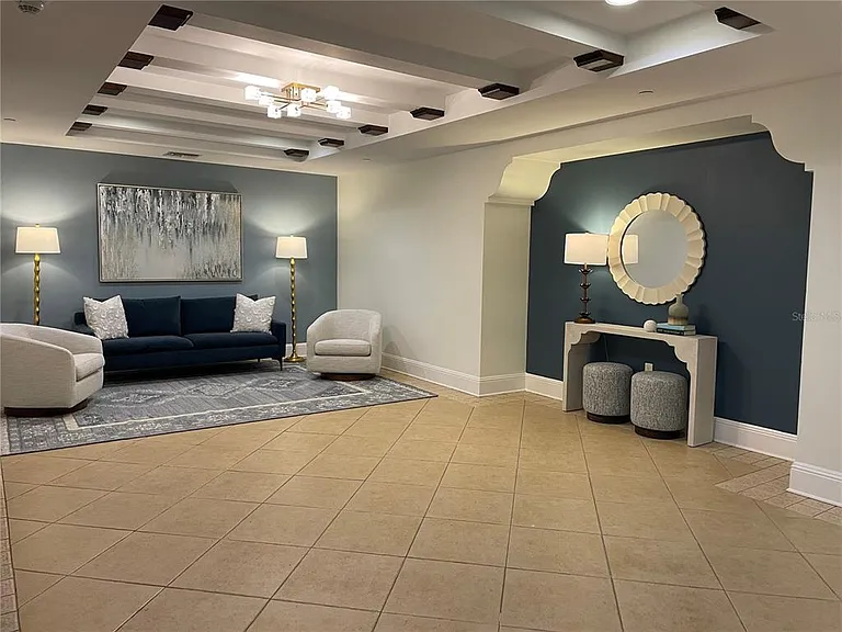 521 Mandalay Ave #309 — Photo 33