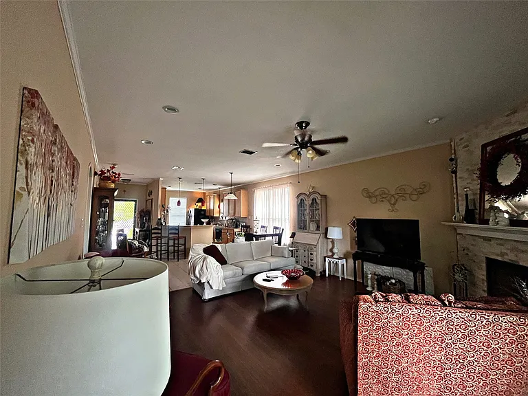 5817 Quicksilver Dr — Photo 8