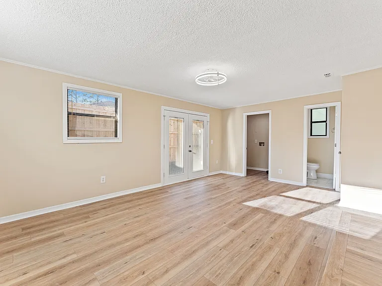 10172 Melanie Ave — Photo 17