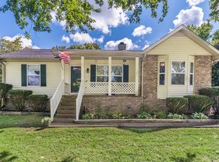 212 S Pleasant Hill Dr, Springfield, TN 37172