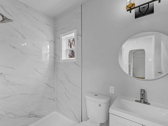 3rd image of 1801 Saint Denis Ave #1
