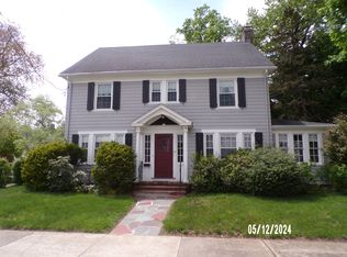 10 James St, Ansonia, CT 06401