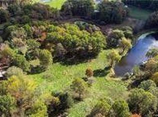 1682 N Hughes Rd, Howell, MI 48843