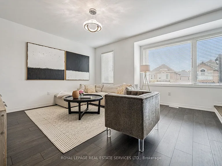 78 Huguenot Rd — Photo 18