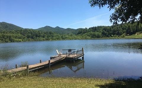 1st image of 940 Maggie Cir