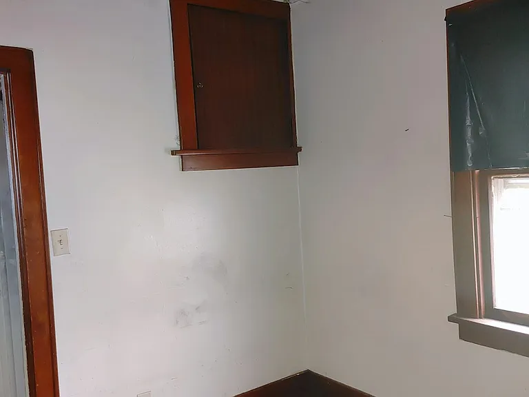 1315 John H Gwynn Junior Ave — Photo 12