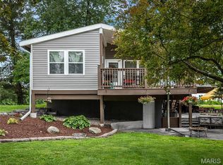 758 Boulevard De Cannes, Edwardsville, IL 62025