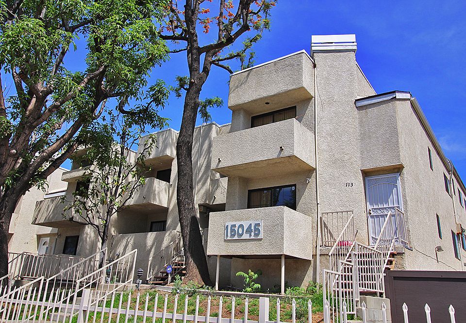1st image of 15045 Nordhoff St Unit 107