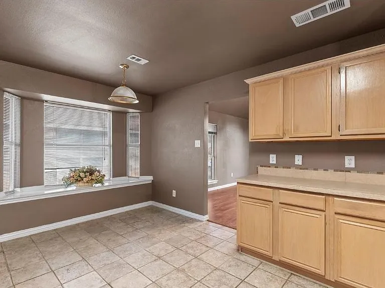 2713 Wild Grove Ln — Photo 19