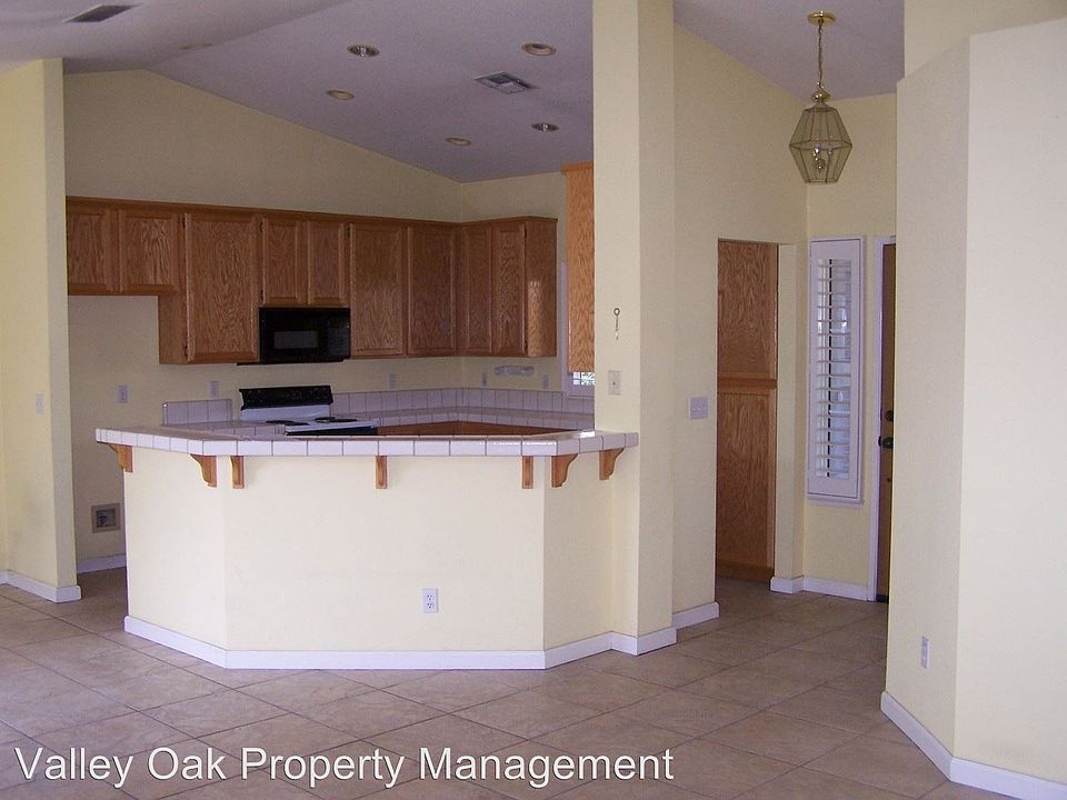 2nd image of 4012 Orchard Hills Dr