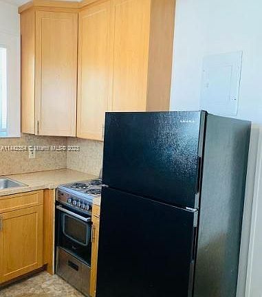 2nd image of 1141 SE 6th Ter #4