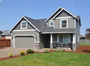 805 Toliver Rd, Molalla, OR 97038