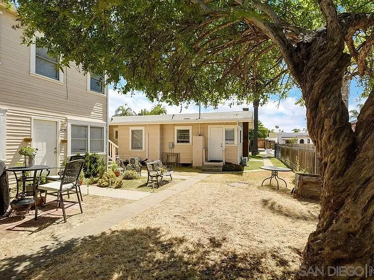 4618 Marlborough Dr #1/2 — Photo 4