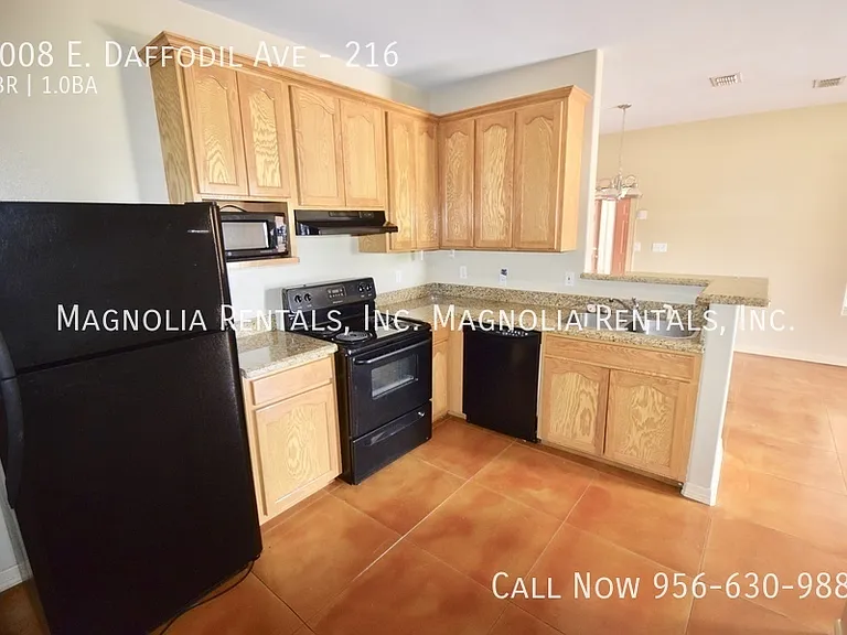 1008 E Daffodil Ave #216 — Photo 8