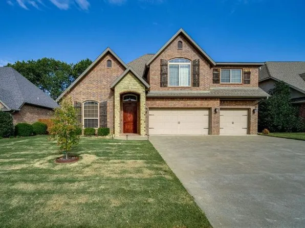 1704 SW Gosford Ave, Bentonville, AR 72712