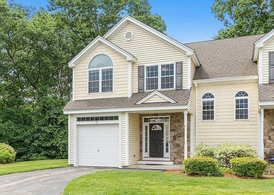 1st image of 16 Minuteman Ln