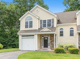 16 Minuteman Ln, Westford, MA 01886