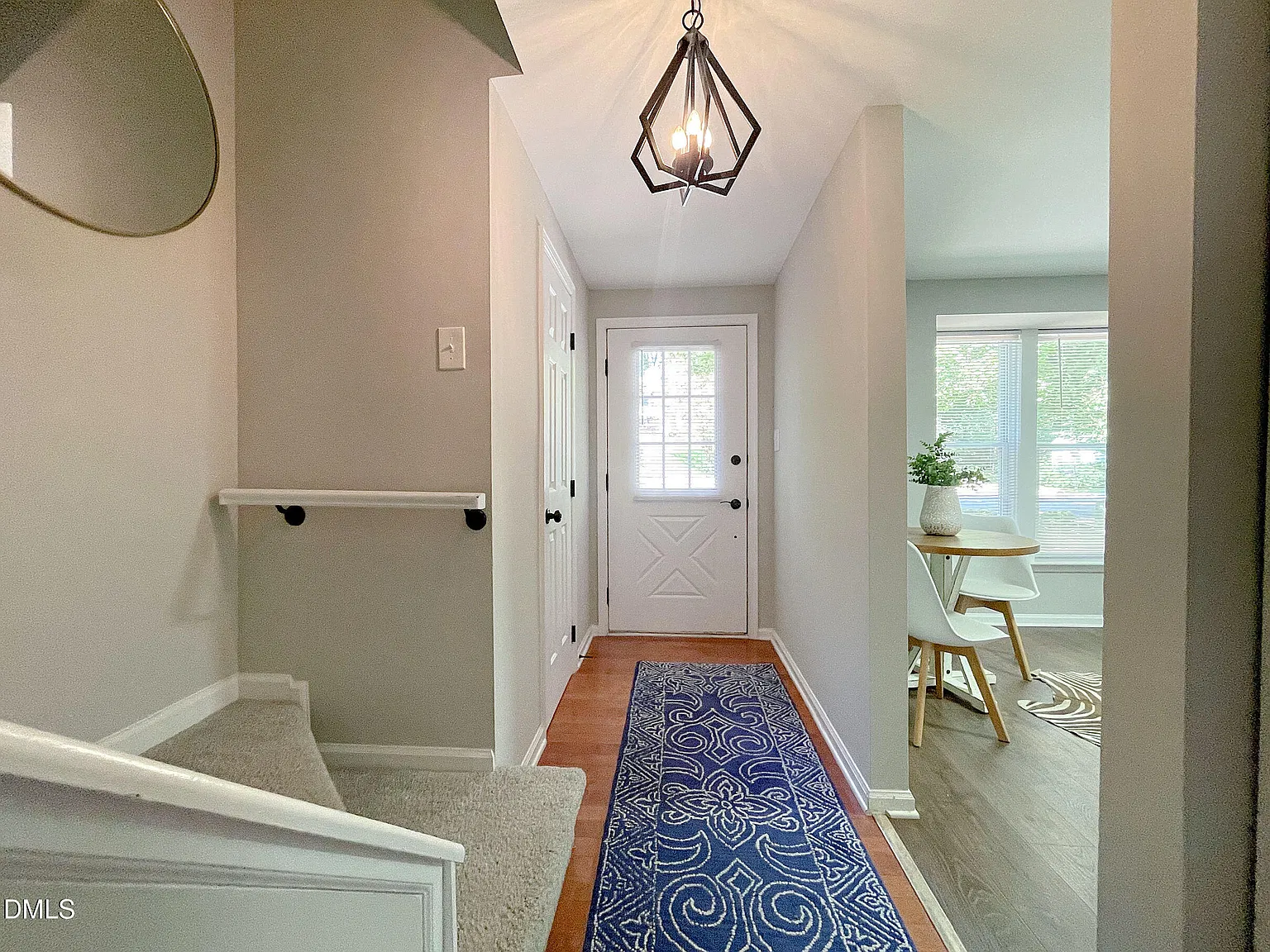 3 bed, 2.5 bath, 1710 sqft, $1,795 — Photo 2