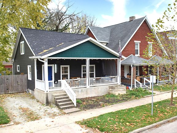 2nd image of 905 Jefferson Ave