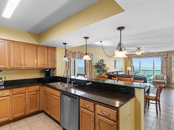 3rd image of 1707 Perrin Dr. #1001