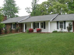 715 Lacock Ave, Rural Hall, NC 27045