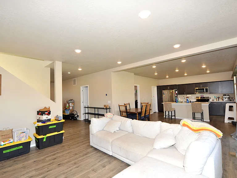 5101 E Aquila Ave — Photo 8