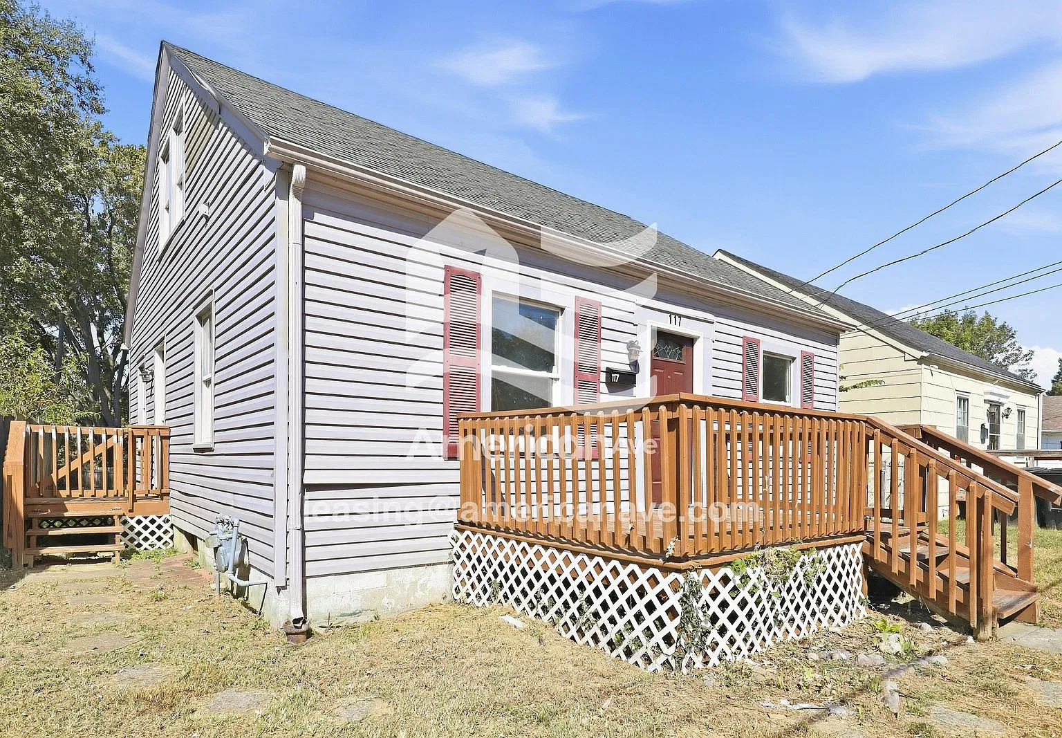 4 bed, 1.0 bath, 1199 sqft, $1,247 — Photo 2