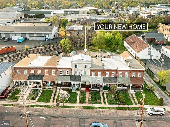 2nd image of 610 N Cannon Ave