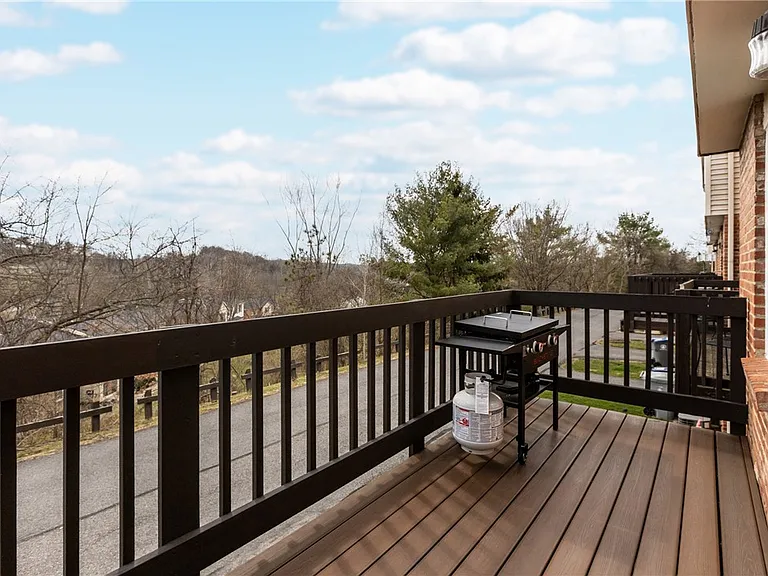 264 Scott Ln — Photo 25