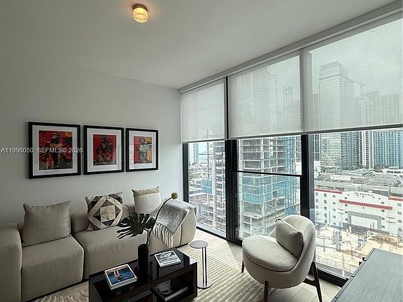 2nd image of 20 NE 11th St #2909
