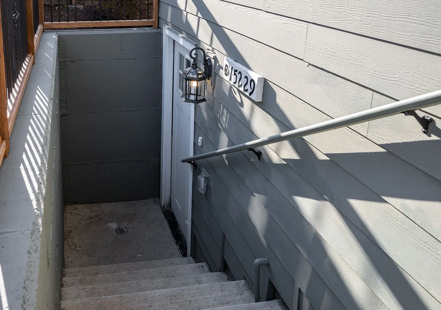 Burnside 1 — Photo 4