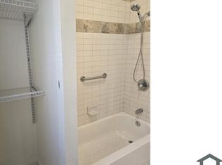 4511 N 15th St #1, Philadelphia, PA 19140