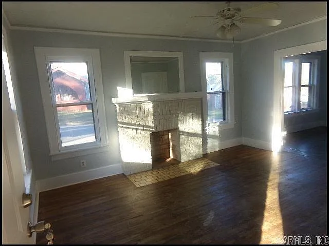 1024 Park Dr — Photo 4