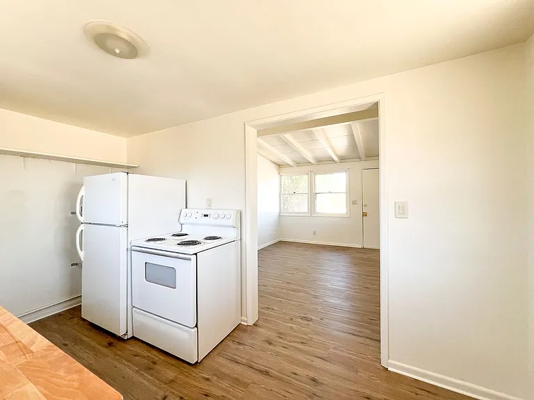 6067 Abronia Ave — Photo 5