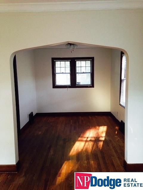 2nd image of 817 S 54th St