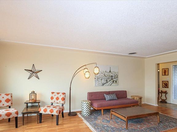 5th image of 1722 Santa Clara St