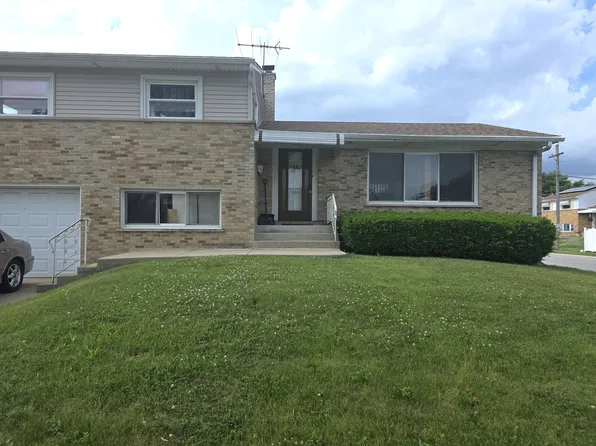 271 Braddock Dr, Melrose Park, IL 60160