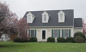 2nd image of 25 Hampshire Ln
