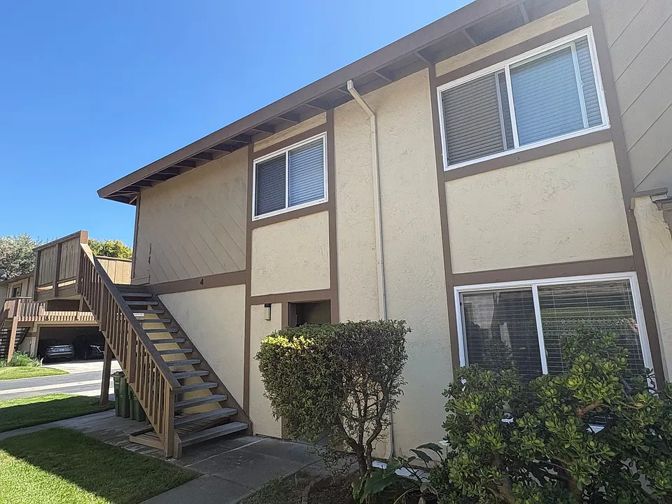2262 Eric Ct #4