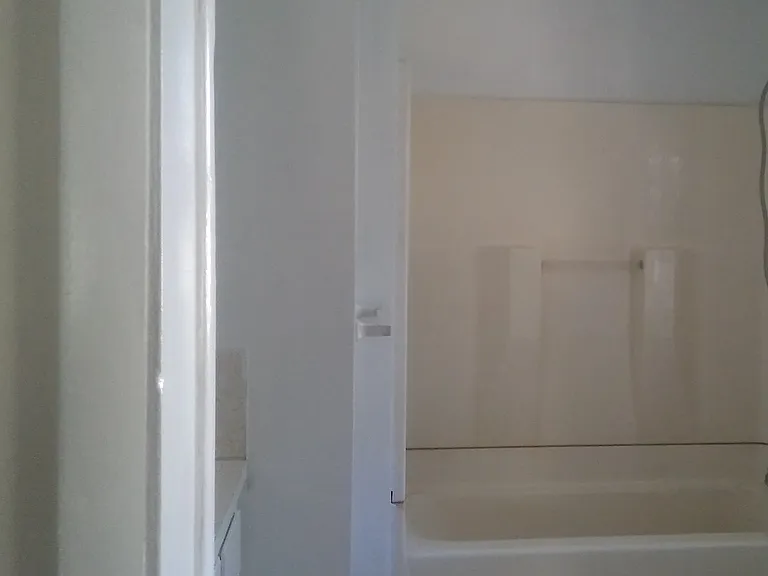 2 bed, 1.0 bath, 800 sqft, $950 — Photo 4