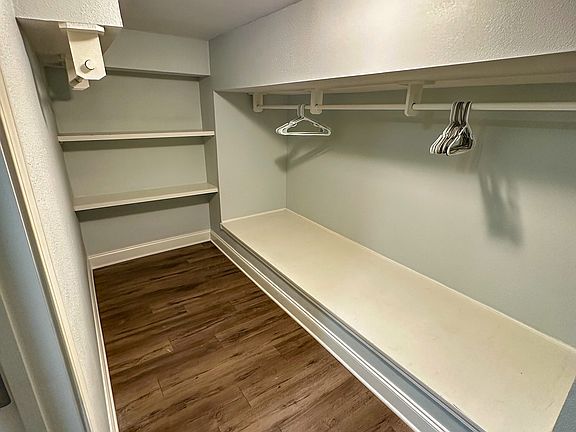 4th image of 3518 Louisiana Avenue Pkwy #2