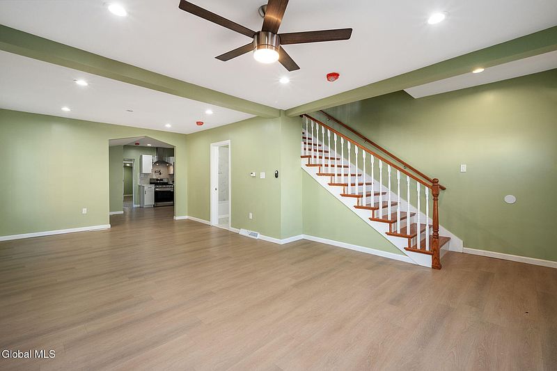 4th image of 1006 24th Street